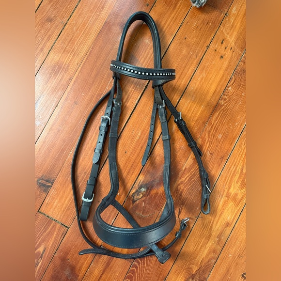 Other - Black ergonomic bridle